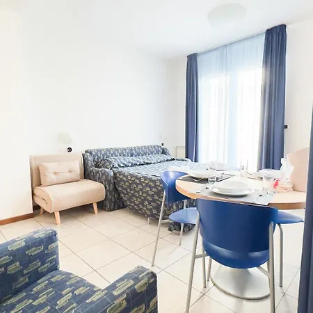 Apartment Le Due Farfalle Di Luciana Granella Monica E Deborah Albertin *