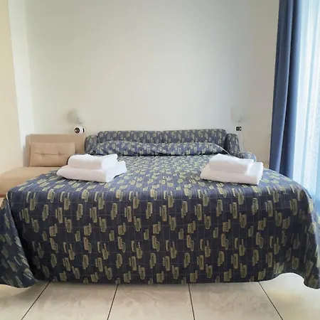 Le Due Farfalle Di Luciana Granella Monica E Deborah Albertin Apartment Chioggia
